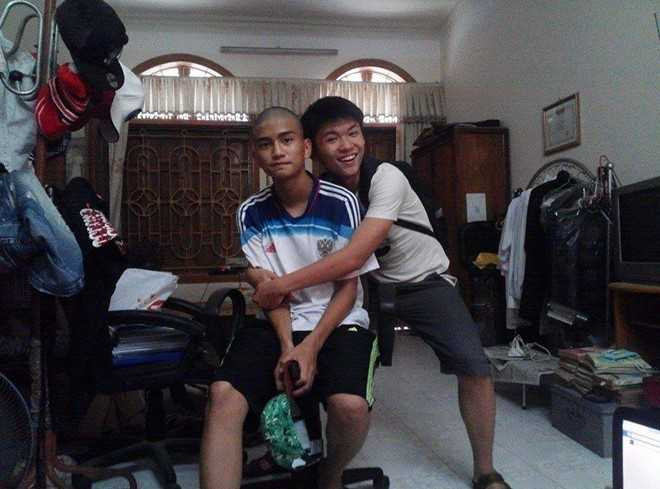 Những hành động câu like của giới trẻ