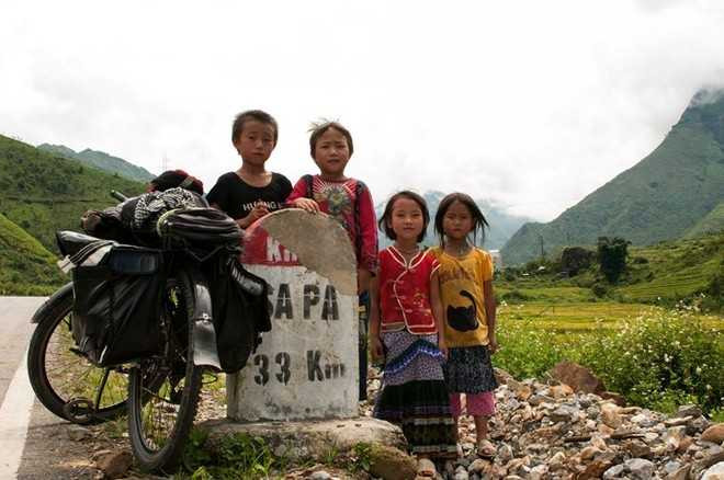 Những hành động câu like của giới trẻ