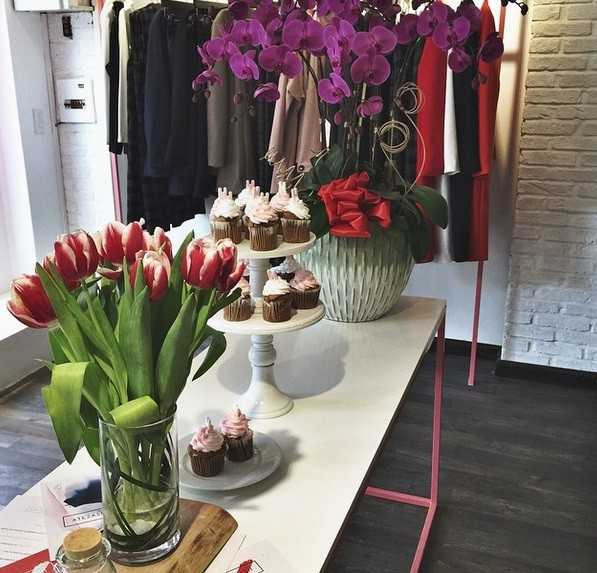  Cuộc sống của những 9X Việt sở hữu xế sang bạc tỷ