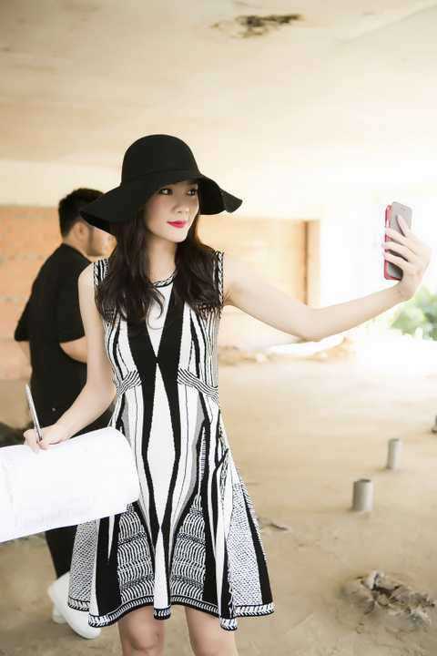 Mới đây, Dương Yến Ngọc được mời đảm nhiệm vị trí giám khảo của một cuộc thi về thời trang dành cho giới trẻ. 