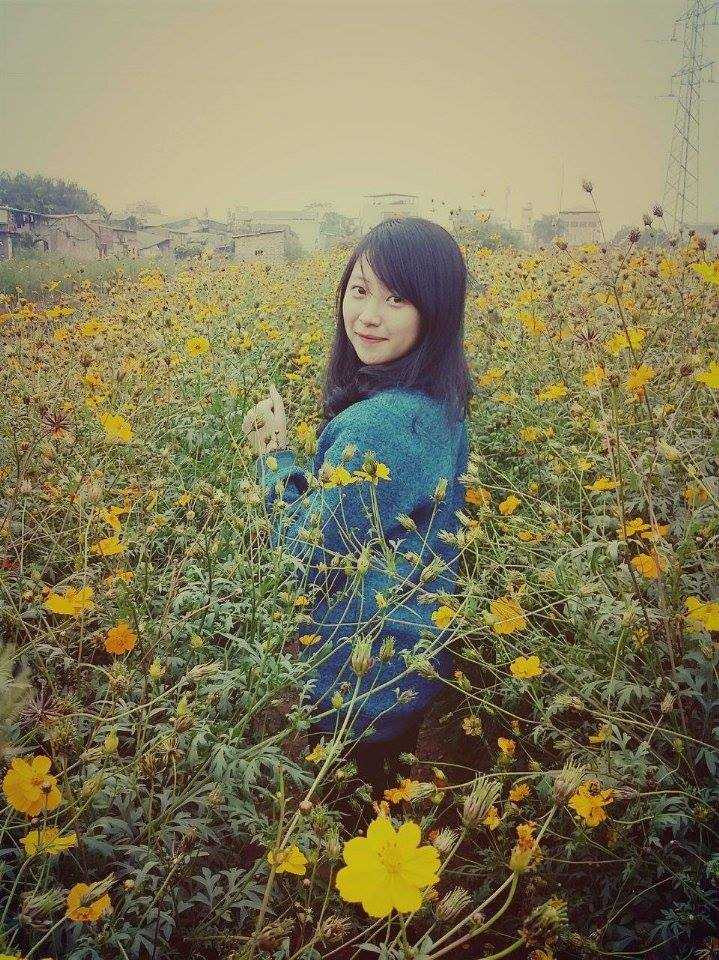 Nữ sinh tì sắc Học viện Ngân hàng 