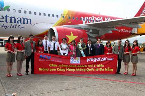 Sân bay Đà Nẵng, hành khách thứ 5 triệu, Vietjet Air, Cảng hàng không