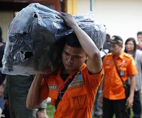 Lực lượng cứu hộ đã dốc toàn lực tìm kiếm