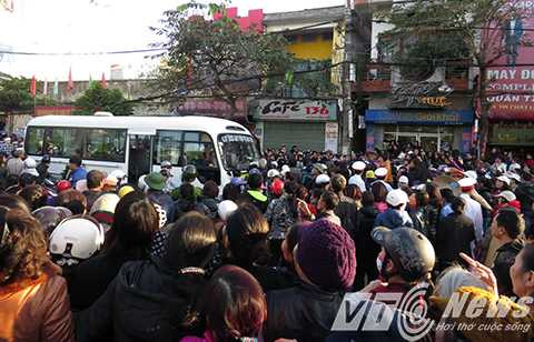 Thảm cảnh 6 người chết cháy: Đại tang thấm đẫm nước mắt