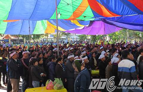 Thảm cảnh 6 người chết cháy: Đại tang thấm đẫm nước mắt