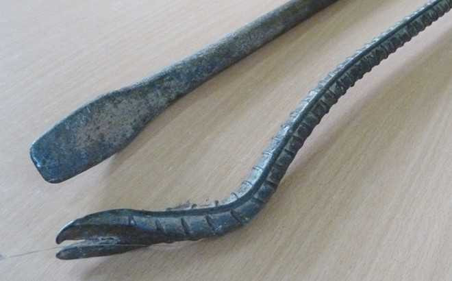 Trộm cạy két sắt nhưng quên lấy vàng