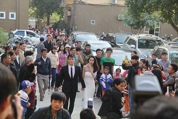 Đám cưới của Công Vinh-Thủy Tiên là sự kiện đáng chú ý ở Nghệ An ngày đầu năm 2015
