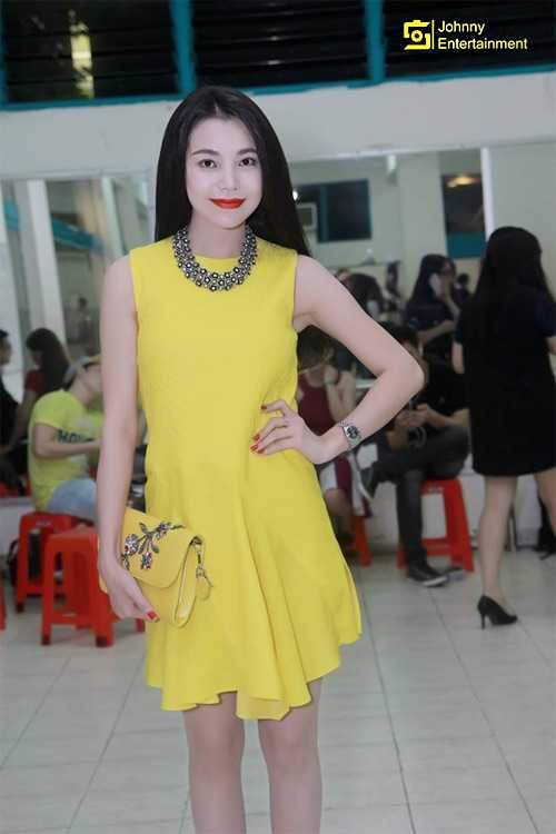 Trà Ngọc Hằng dior 2