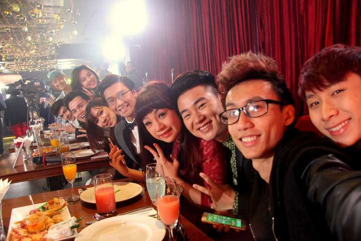 Hàng loạt cái tên quen thuộc trong giới nghệ thuật như đạo diễn Trần Lực, diễn viên Đức Khuê, diễn viên Hương Tươi, á hậu trang sức Hương Giang, top 5 Hoa hậu Việt Nam Lã Kiều Anh, MC Diễm Quỳnh, NTK Đức Hùng và hàng loạt sao trẻ như Minh Quân, Ngọc Khuê, Thanh Duy Idol, Bảo Trâm, Min và St.319, Nguyễn Trần Trung Quân, Lynk Lee, Việt Tú, nhóm diễn viên phim 5S Online, nhóm nhảy KunKun, DJ Minh Trí, DJ Su, Rapper BigDady, Viết Thành Big Toe, Minh Kiên Beatbox và hàng loạt những nghệ sỹ trẻ khác.