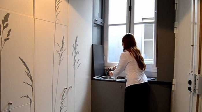 Bệ rửa và nấu ăn rất gọn gàng và tiện lợi.