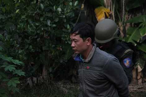 Một đối tượng trong đường dây bị khống chế