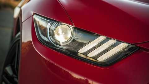 Những mẫu thiết kế đèn pha ấn tượng năm 2014