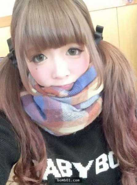 Cô gái xấu hơn trong ảnh