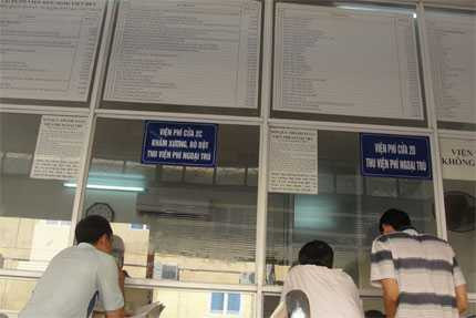 Khám vượt tuyến không được bảo hiểm trả: Bệnh nhân ngơ ngác