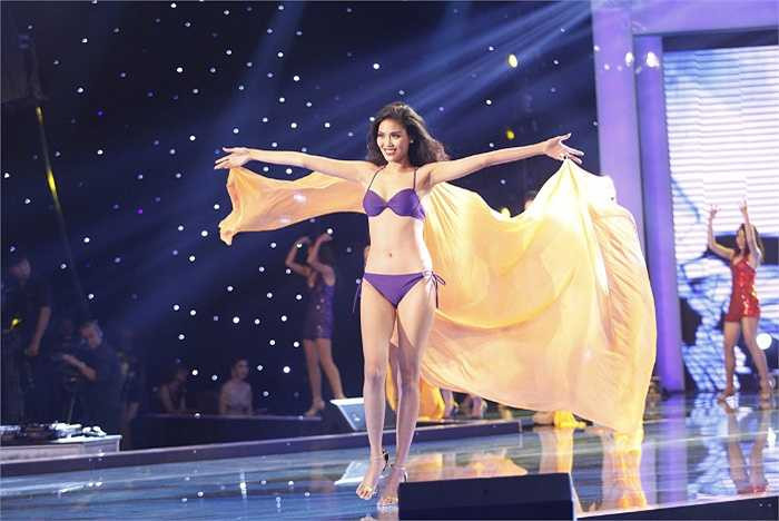 Trần Ngọc Lan Khuê.