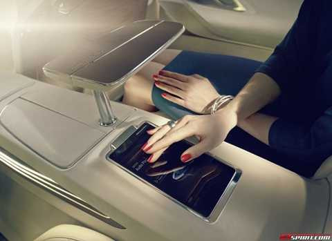 BMW 'sốt ruột' vì chưa có siêu phẩm tầm cỡ Maybach S600 