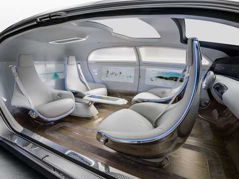 xe tự lái Mercedes Benz F 015