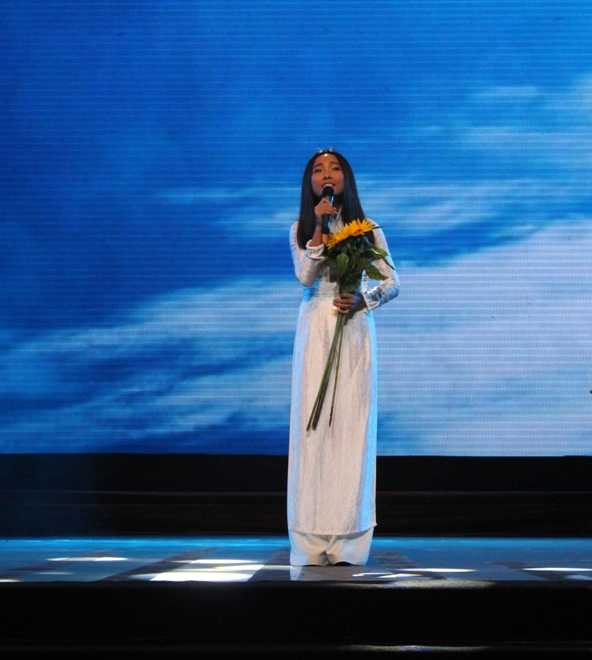 Hà Anh Tuấn, Đoan Trang cùng sinh viên Thủ đô đốt cháy đêm nhạc