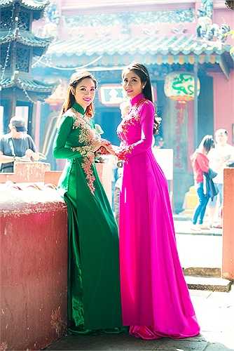 Do đã thân thiết từ lâu nên cả 2 đã quyết định chụp một bộ ảnh áo dài làm kỷ niệm