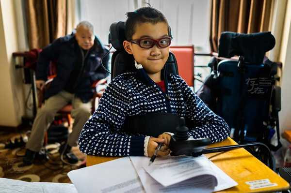 Thần đồng nhỏ tuổi giành HCV Toán quốc tế