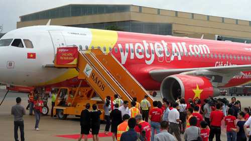 Vietjet bán vé máy bay nội địa và quốc tế giá 0 đồng dịp Tết Nguyên đán Ất Mùi 2015 