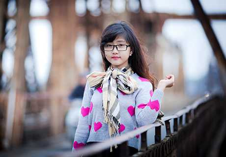 Cô bé 10x xinh xắn