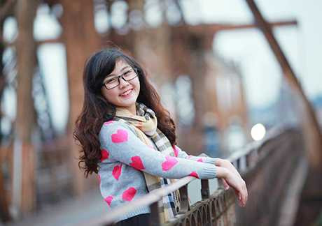 Cô bé 10x xinh xắn