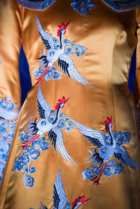 Đây là tình cảm sâu đậm NTK Lan Hương đã dành tặng cho ca sỹ Anh Thơ.