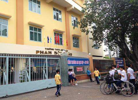 Nữ sinh tử vong sau khi cô giáo đánh: Cô giáo khóc nức nở xin tha thứ