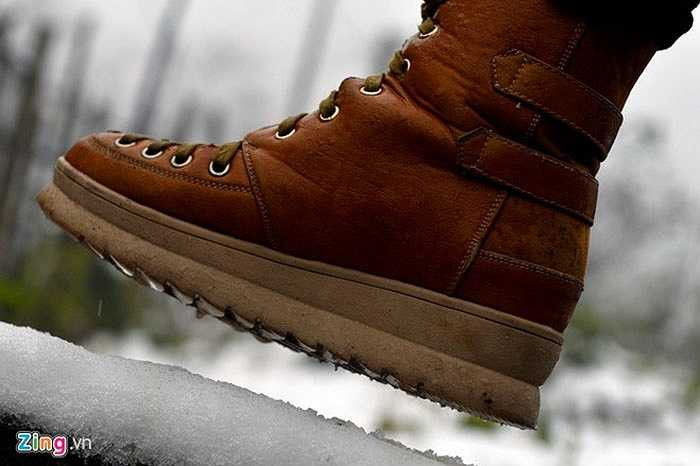 Có nhiều người không nỡ giẫm chân, sợ phá mất vẻ đẹp hiếm có này.