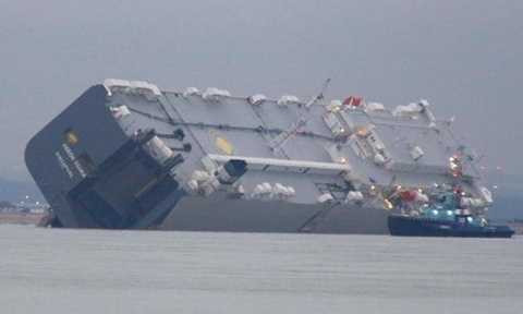 1.200 xe hơi hạng sang có nguy cơ ngấm mặn 