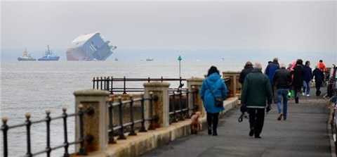 1.200 xe hơi hạng sang có nguy cơ ngấm mặn 