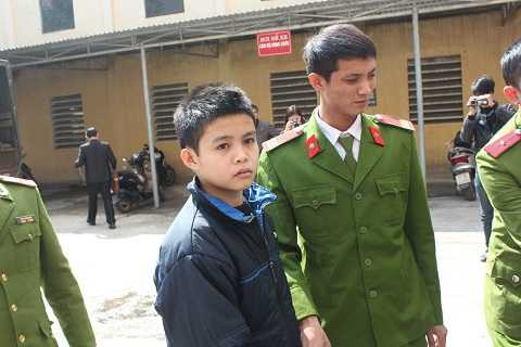 Bị chặn đánh trên đường, nam sinh lớp 9 giết bạn cùng lớp