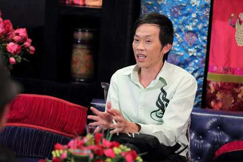 Hoài Linh tiết lộ anh từng được mẹ cho đi học nghề thợ bạc.