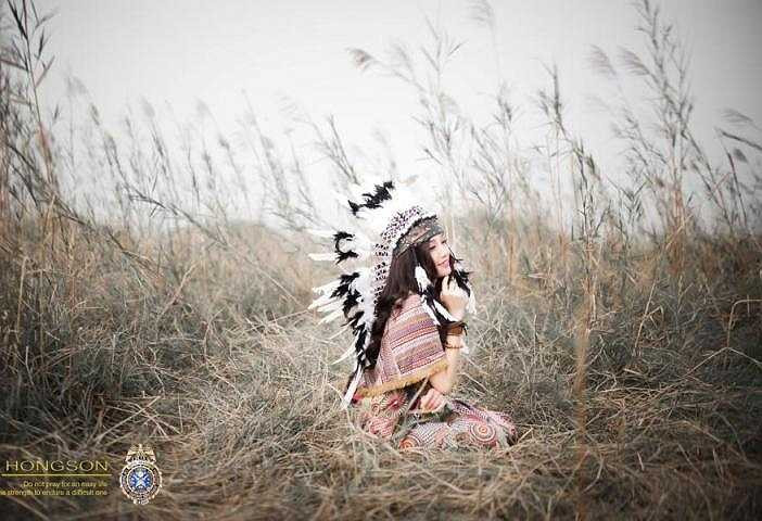 Chia sẻ về bộ ảnh độc đáo này, Ngân Búng cho biết cô chụp bộ ảnh này theo gợi ý của một người bạn