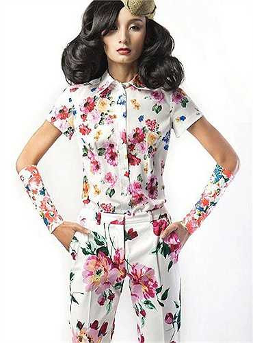 Lê Thúy thường xuất hiện trong vị trí veddett trong các bộ sưu tập của Đỗ Mạnh Cường. 