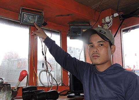 Thêm một tàu cá của ngư dân Lý Sơn bị đập phá cướp tài sản tại Hoàng Sa