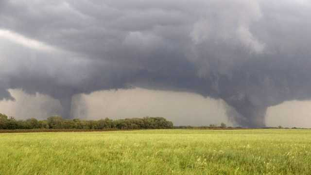 Lốc xoáy đôi ở Mỹ