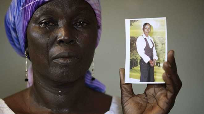 Gần 300 nữ sinh bị bắt cóc ở Nigeria