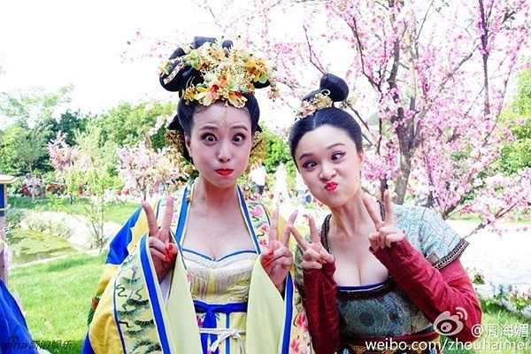 Mới đây, loạt ảnh hậu trường mới của 'Dương Thục Phi' Châu Hải My được công bố, thu hút sự chú ý của đông đảo khán giả.