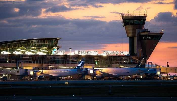 3. Sân bay Finavia, Helsinki, Phần Lan. Đây là sân bay đông đúc nhất quốc gia này với 15 triệu hành khách mỗi năm. Thời gian gần đây, sân bay quốc tế của Phần Lan nhận được sự chú ý lớn của dư luận quốc tế với việc tổ chức rất nhiều hoạt động nghệ thuật, phòng chờ rộng rãi, ấn tượng cùng các triển lãm văn hóa đặc sắc.