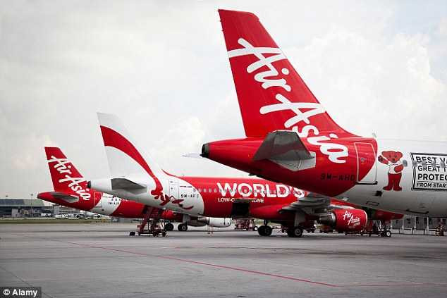 Máy bay của hãng AirAsia gặp nạn và lực lượng cứu hộ đã mất rất nhiều thời gian để tìm hộp đen 