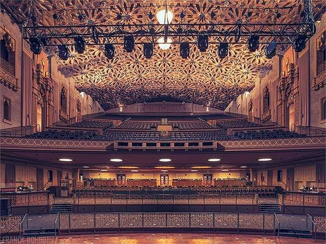 Nhà hát The Fox tại Oakland, California