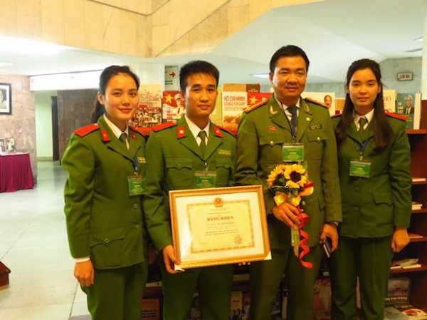 Sinh viên Cảnh sát