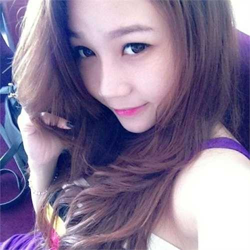 Mặc dù sinh ra và lớn lên ở Vĩnh Long nhưng sau khi học xong lớp 12, Nguyễn Thuỳ Trang lại quyết định lên thành phố lập nghiệp. 