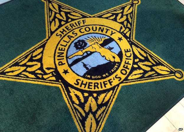 Tấm thảm sai chính tả được dùng trong 2 tháng cho đến khi có người phát hiện