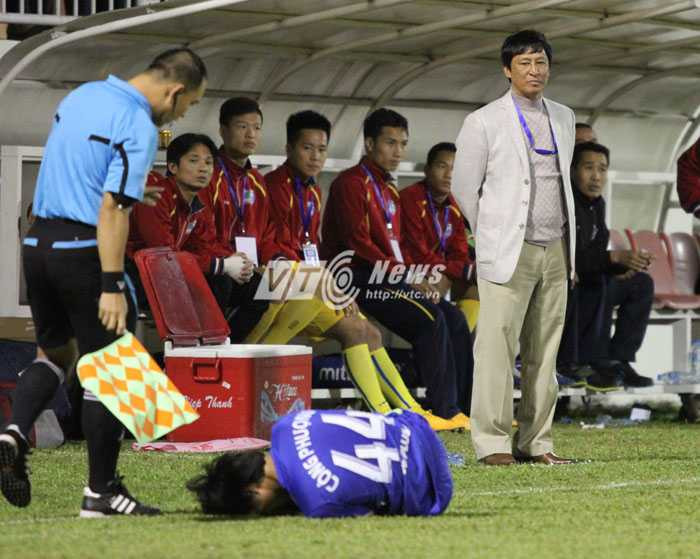 HAGL bị bắt bài