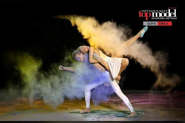 Bên cạnh đó, Nguyễn Oanh còn nhận được khá nhiều lời bình phẩm trái chiều khi thể hiện bản tính một cách thành thật của mình trong chương trình