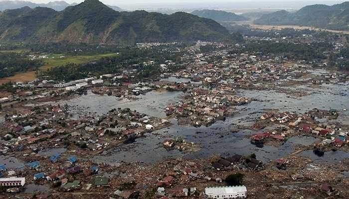 Sumatra và Andaman, Ấn Độ, 2004. Năm 2004, vụ sóng thần Andaman đã mang đến số lượng người chết là 230.000 người. Nó là kết quả của một vụ động đất có độ lớn 9,1 độ rích-te xảy ra 2 năm trước đó ở Sumatra, Ấn Độ 