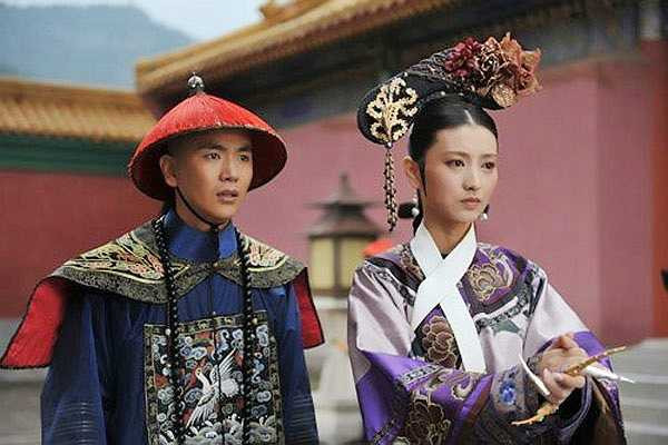 Vẻ đẹp dịu dàng của Lan Hy đã xây dựng thành công hình ảnh một phi tần hiền thục, hiếu thuận nhưng không được hoàng đế sủng ái, bị Hoa Phi hãm hại, đã có tình cảm với Ôn thái y - người cứu mạng và tận tình chăm sóc khi nàng bị bệnh dịch, cuối cùng nhận lãnh kết thúc bi thương vì băng huyết sinh khó mà chết.